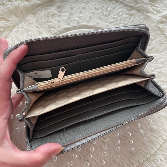 ♠️ Kate Spade Tote Bundle - Picture 9 of 15